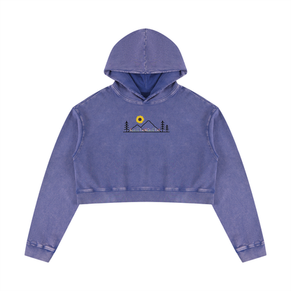 Trail Fit Essentials Vintage Wash Cropped Hoodie | Women's Heavyweight Cotton Pullover